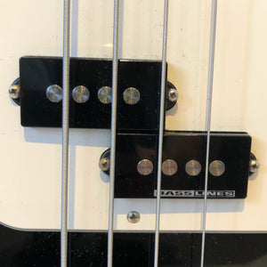 Fender Precision Bass